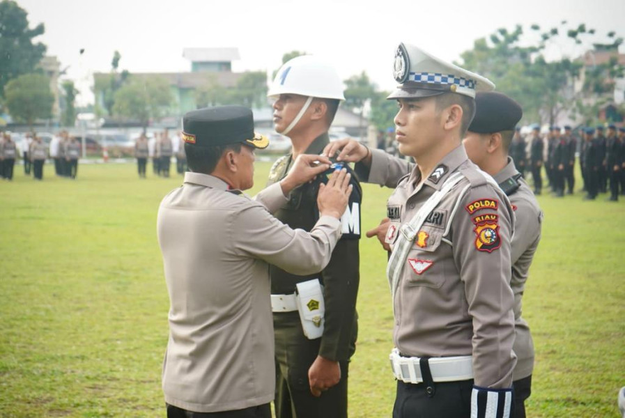 Kapolres Rohul, Pimpin Apel Gelar Pasukan Operasi Patuh LK Tahun  2023   