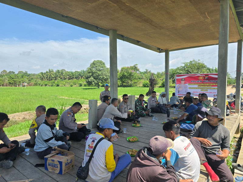 Pesan Damai Di Saung Persawahan, Polsek Kelayang Silaturahmi Dengan Petani