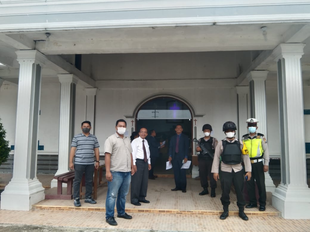 Personil Polsek Minas Tetap Rutin Lakukan Patroli C3 di Gereja Serta Tempat Umum Lainnya 