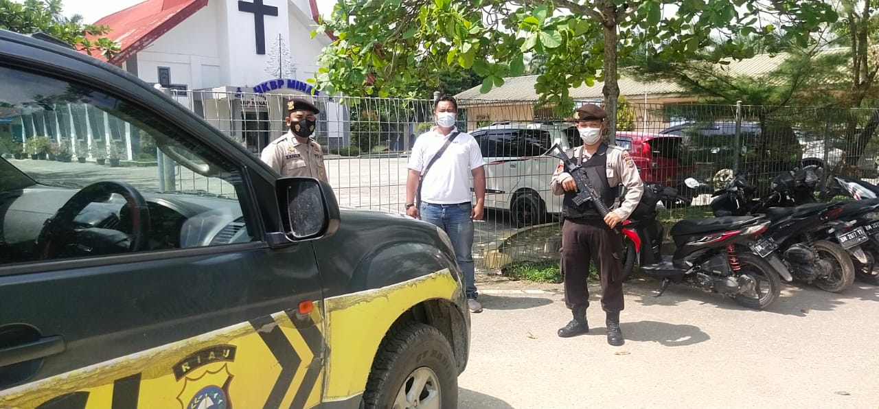 Berikan Keamanan & Pantau Penerapan Prokes Saat ibadah, Polsek Minas Patroli Disejumlah Gereja