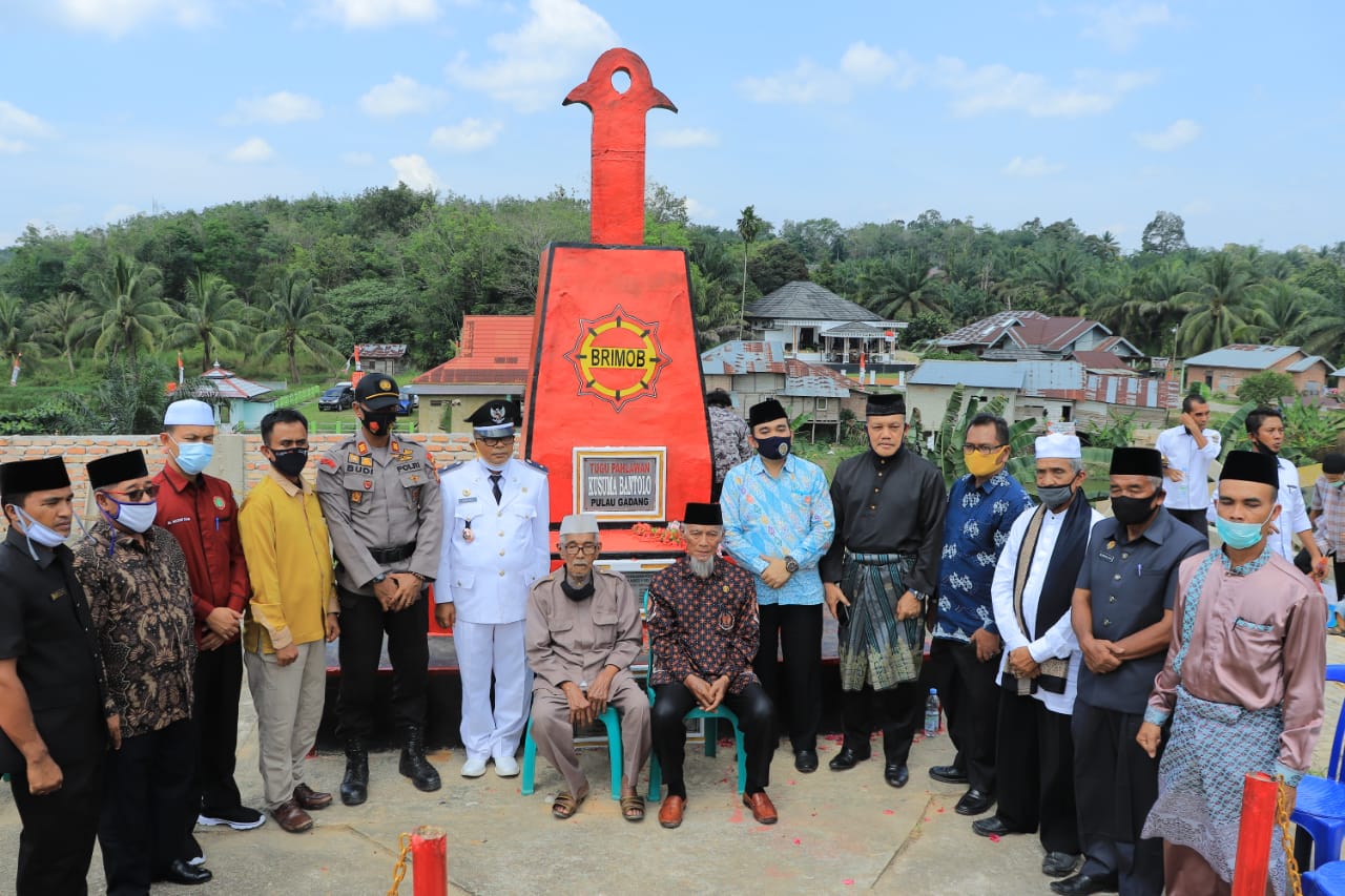 upacara Memperingati HUT Desa Pulau Gadang..