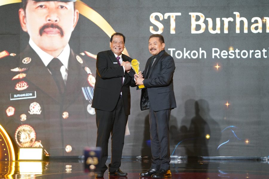 Jaksa Agung ST Burhanuddin Raih Penghargaan Detikcom Awards 2023 Sebagai Tokoh Restorative Justice