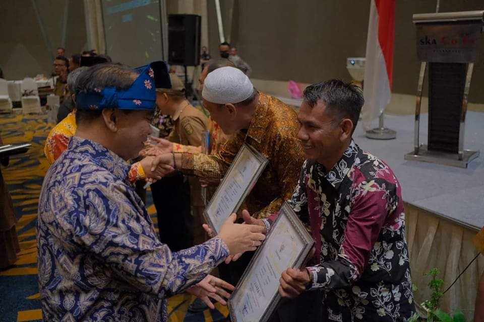 Wakili Siak, LPMK Perawang Raih Juara III Lomba Se-Riau, Yuhendrizal Ucapkan Terimakasih Kepada Semua Pihak