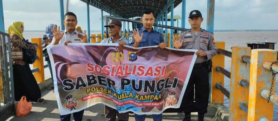 Polsek Kuala Kampar  Monev & Sosialisasi  Saber Pungli di Pelabuhan