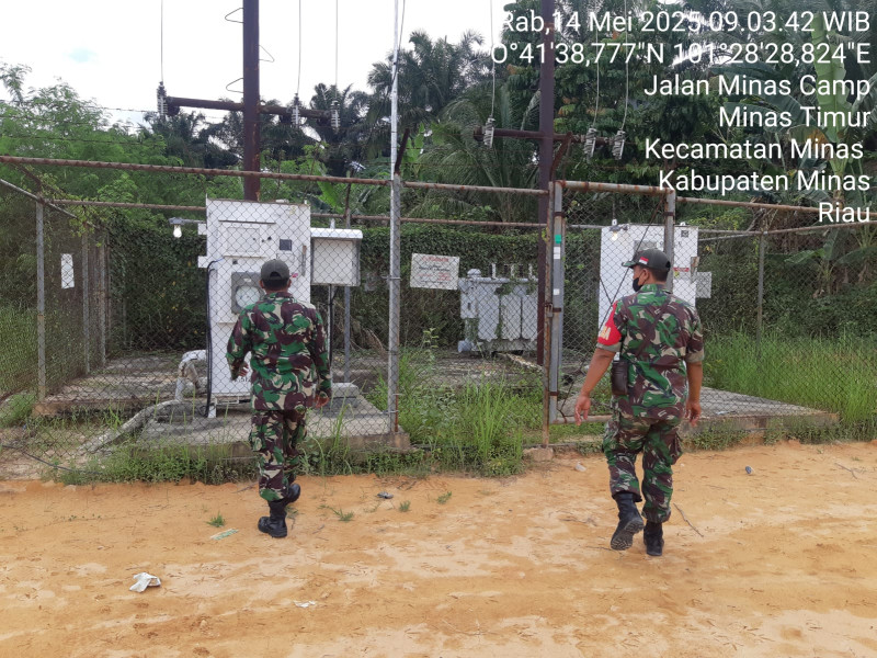 Perkuat Keamanan Objek Vital di Minas Timur, Anggota Koramil 03/Minas Rutin Gelar Patroli