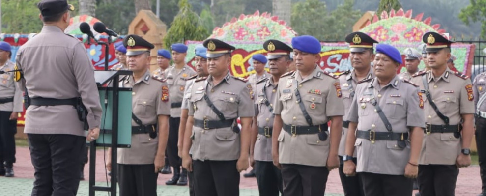 AKBP Asep Sujarwadi Pimpin Sertijab Sejumlah Pejabat Utama Dilingkup Polres Siak