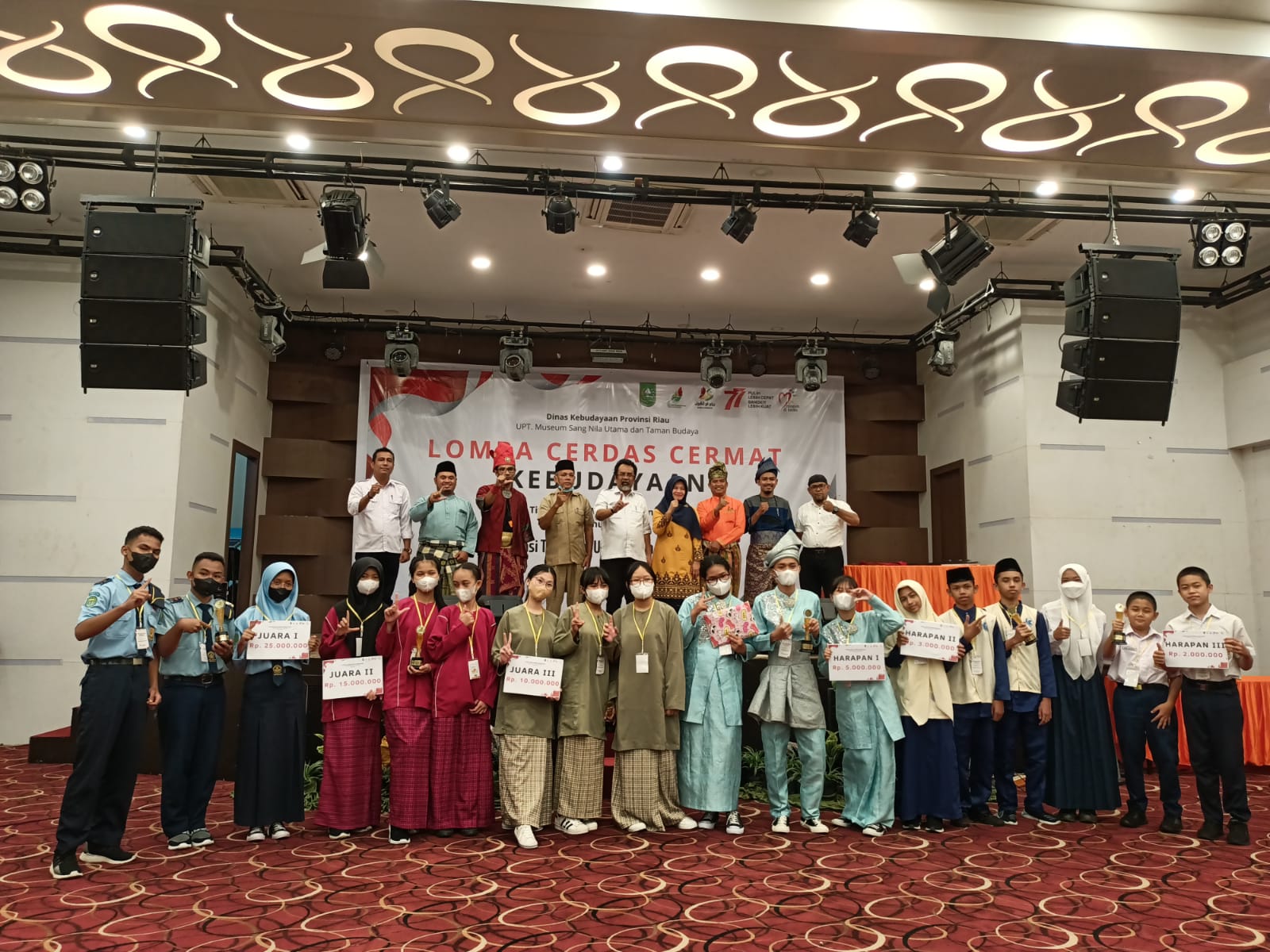 3 Pelajar SMPN 1 Minas Raih Juara II LCC Museum 2022 Nasional Tingkat Provinsi Riau