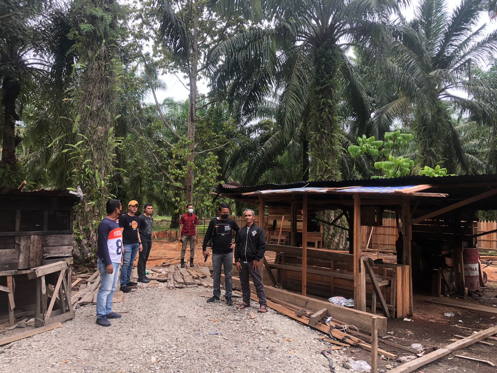 Polres Siak Tangkap Pelaku Ilegal Logging di Sabak Auh