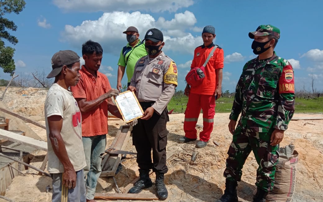 Dilarang Membakar.... Polsek Kerumutan Sebarkan Maklumat Kapolda Riau