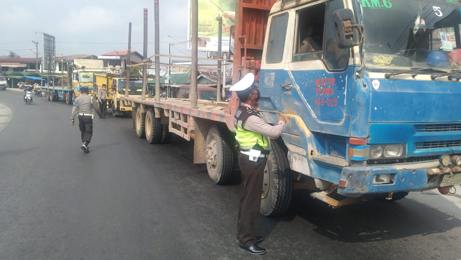 Panit 1 Lantas Polsek Minas Pimpin Giat Personil Lakukan Percepatan Vaksinasi Covid-19