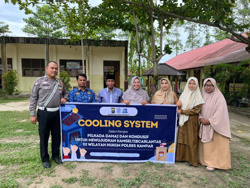 Satlantas Polres Kampar Gelar Cooling System di SMP N 3 Bangkinang