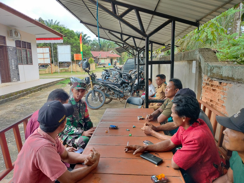 Babinsa Koramil 03/Minas Sertu Joko P Gencar Sosialisasi Kesehatan di Kampung Bencah Umbai