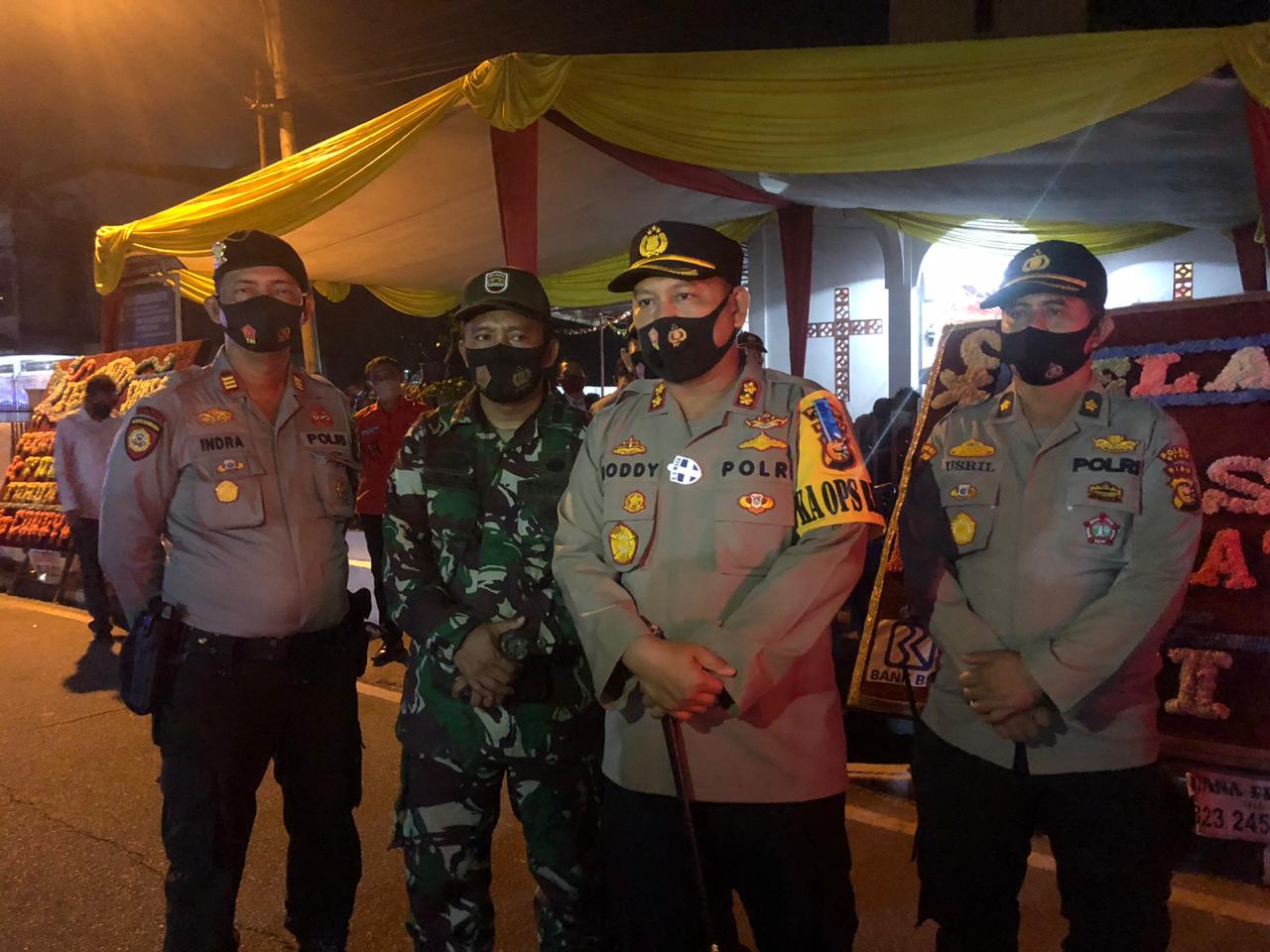 Pastikan Pelaksanaan Pengamanan Gereja Berjalan Aman Dan Kondusif, Kapolres Siak Patroli Pengecekan