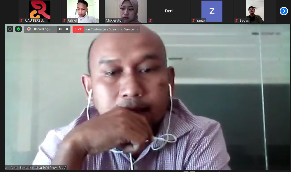 Membangun Papua Melalui Media