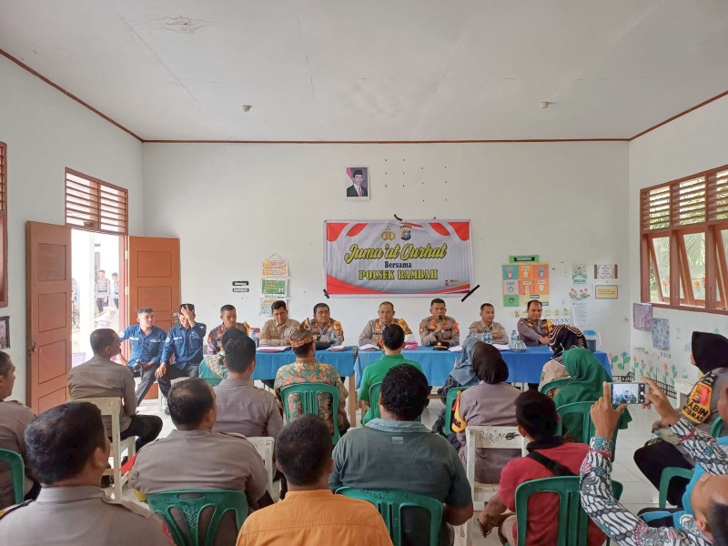 Kapolres Rohul Jum'at Curhat Dengan Masyarakat Desa Sialang Jaya