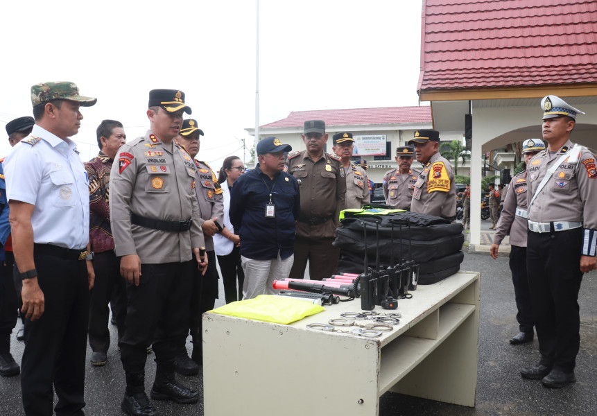 Kapolres Pelalawan Pimpin Apel Gelar Pasukan Operasi Ketupat 2025 Lancang Kuning untuk Pengamanan Idul Fitri
