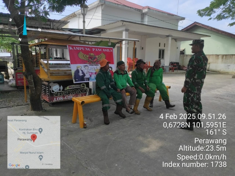 Babinsa Koramil 04/Perawang Serka Afrisal Aktif Sosialisasi Nilai-Nilai Pancasila