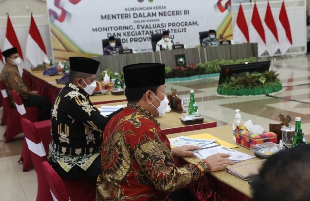 H.Sukiman Mengikuti Rakor Bersama Mendagri Dan Pemprov Riau