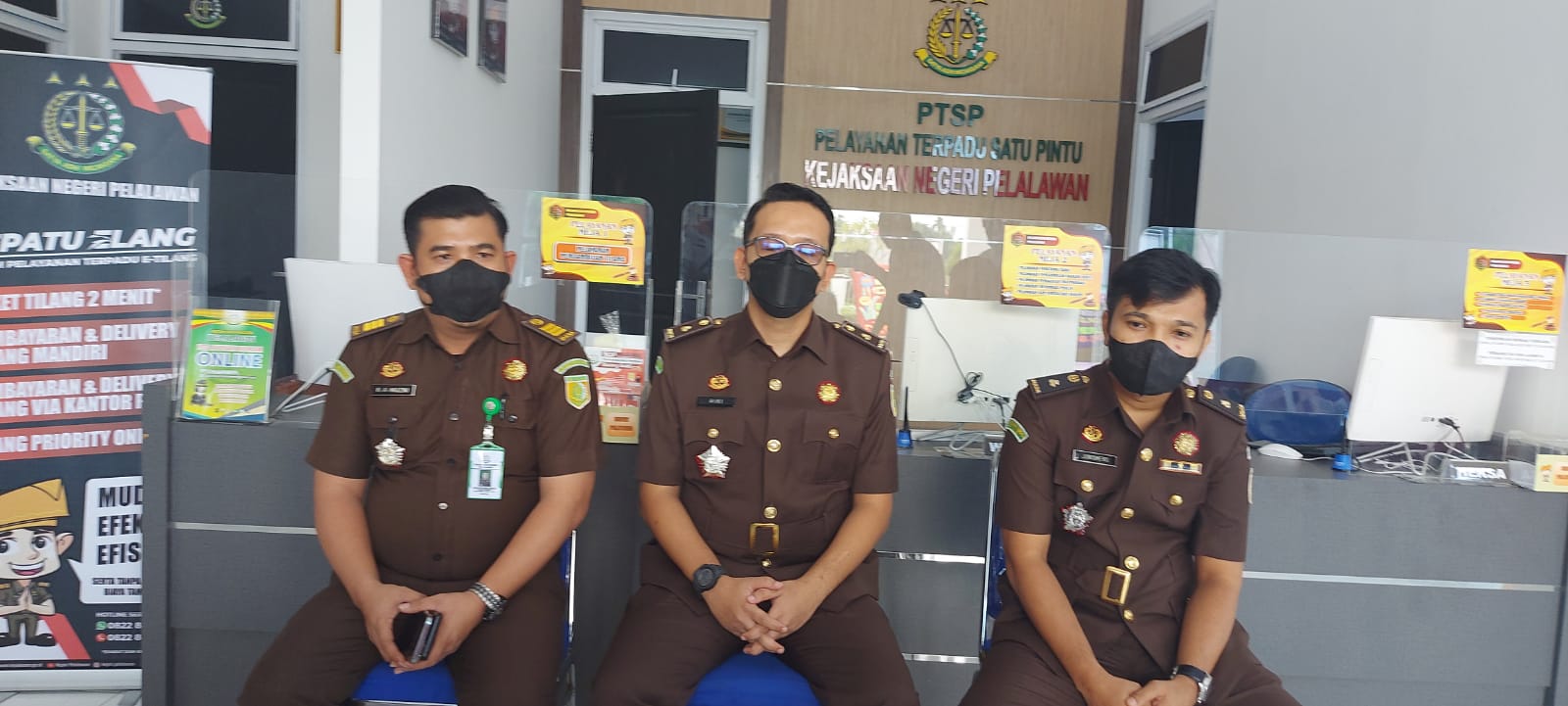 Kajari Pelalawan Lantik Niky Junismero SH Jadi Kasdum,Riki Saputra SH MH Promosi Kastel Kejari Batam