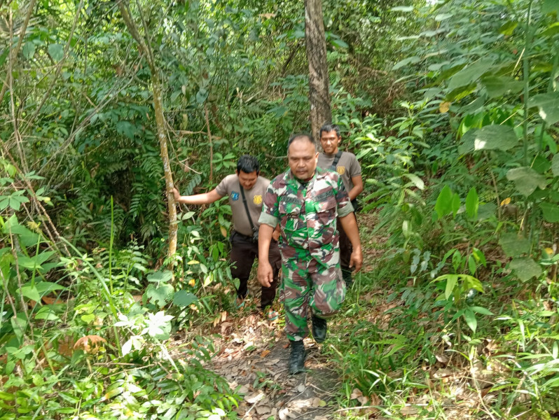 Pelda Syafri Ajak Warga Binaan Bersama Tim Untuk Patroli Gabungan Di Kampung Kuala Gasib Guna Antisipasi Kebakaran Hutan Dan Lahan