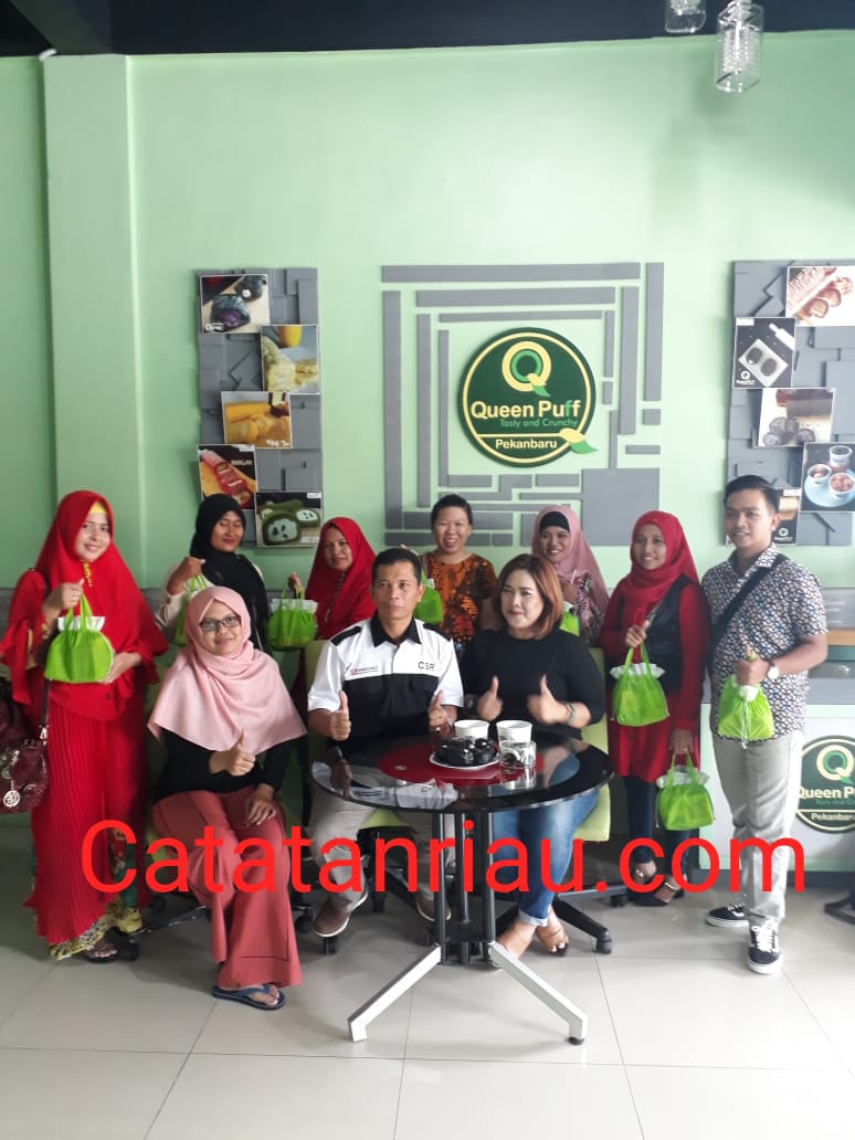CSR PT.IKPP Mengirim Pelaku Usaha Rumah Tangga Mengikuti Pelatihan Pembuatan Cake Di Pekanbaru