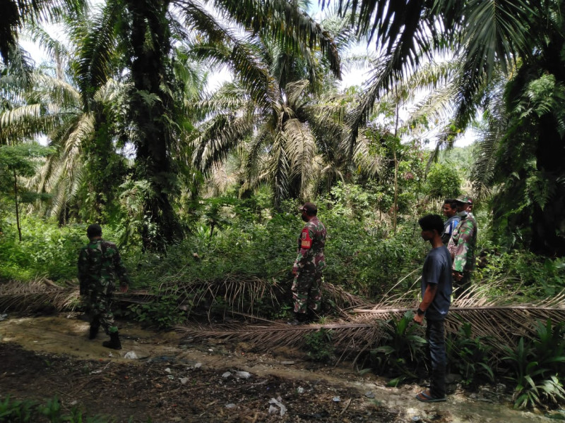 Serka Risman Girsang Ajak Masyarakat Giat Penanggulangan Karhutla Serta Berpatroli di Kampung Sungai Selodang