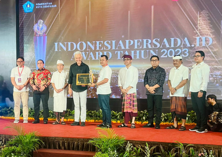 Radio Pemkab Kampar Raih Juara 1 Repotase Terbaik Pada Ajang Persada.id Award IV