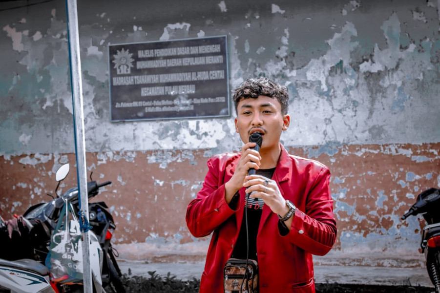 Aktivis Mahasiswa Meranti, Irfan, Soroti Jembatan Mangkrak di Tasik Putri Puyu