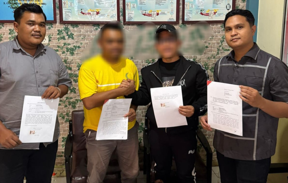 Minta Perdamaian, MS Menangis Temui Marto Rusida di Penjara Rengat