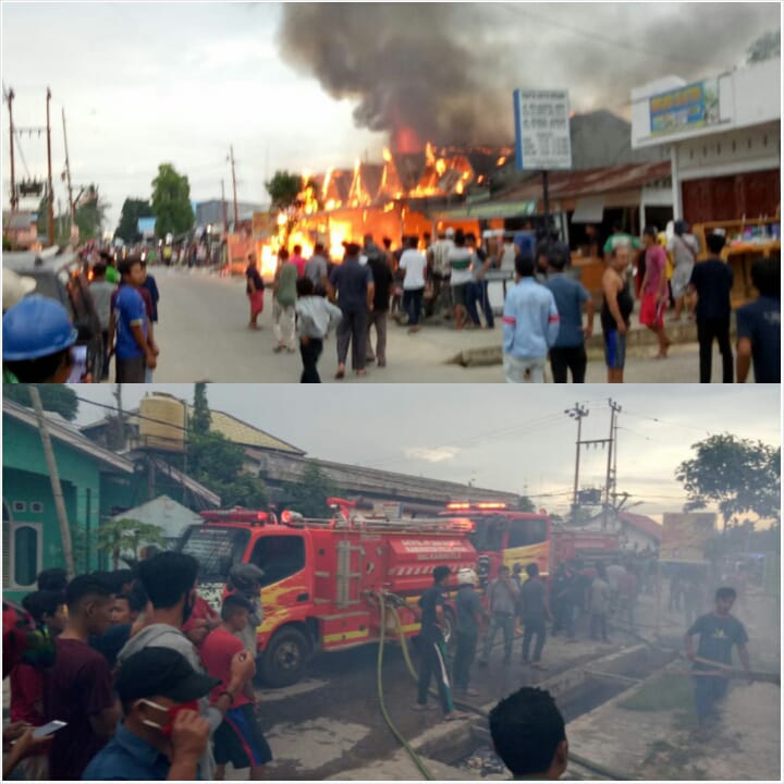 5 Ruko dan 1 Warung Jl Pemda Simpang Jl Guru Pangkalan Kerinci Kota Terbakar