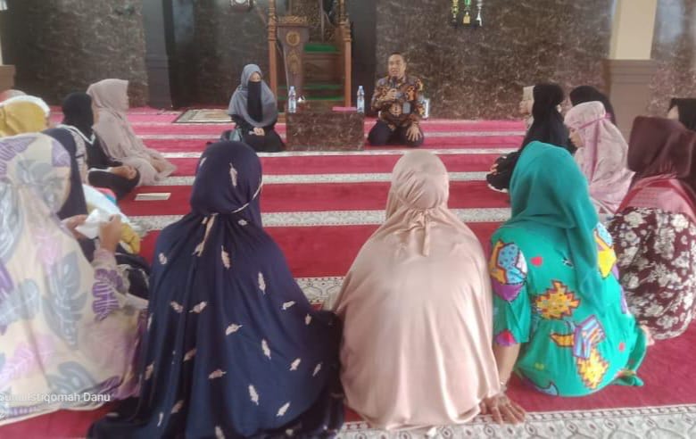 Lapas Pasir Pengaraian Gelar Tausiyah Rutin Untuk Warga Binaan Perempuan