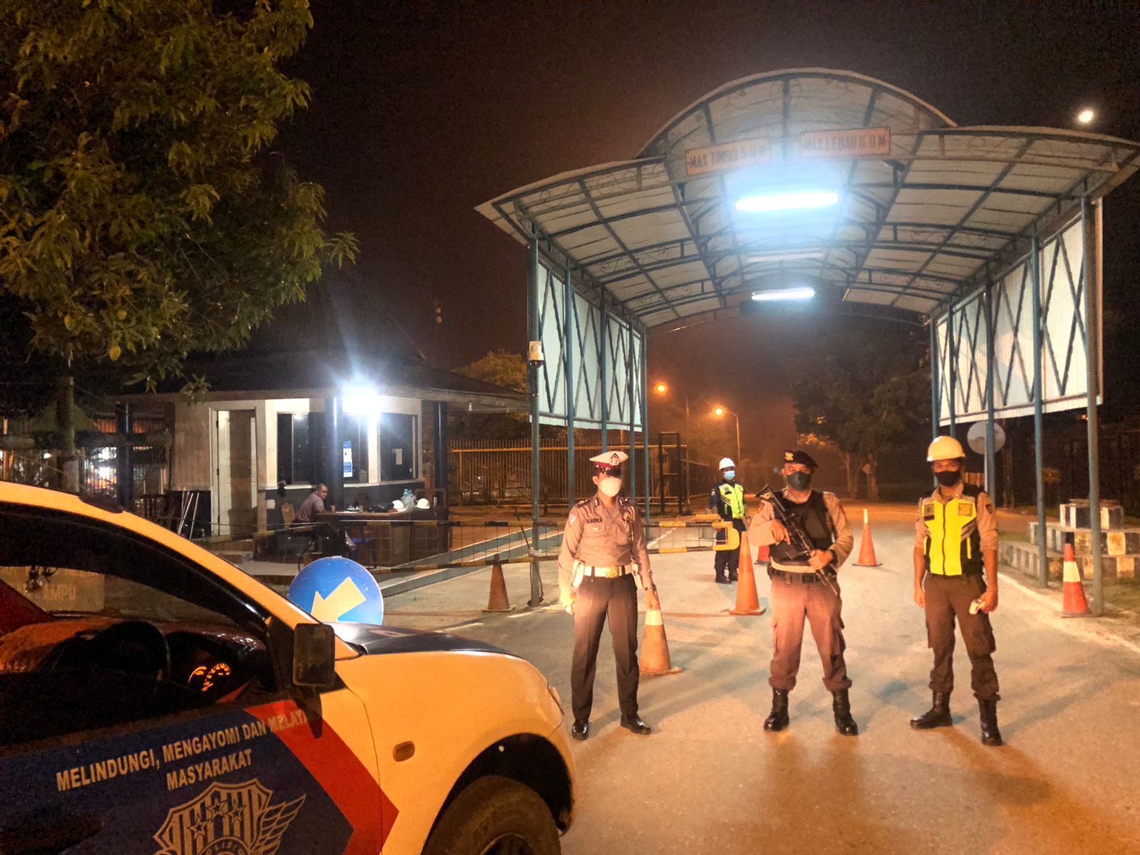 Untuk Kamtibmas & Himbau Warga Patuhi Prokes 5M Polsek Minas Tingkatkan Kegiatan Patroli Malam
