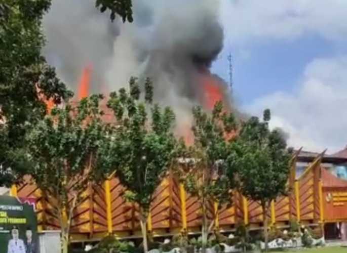 MPP Kota Pekanbaru Terbakar di Saat Kepemimpinan Muflihun, Ketua KNPI Riau: Alam Tak Bisa di Dustakan