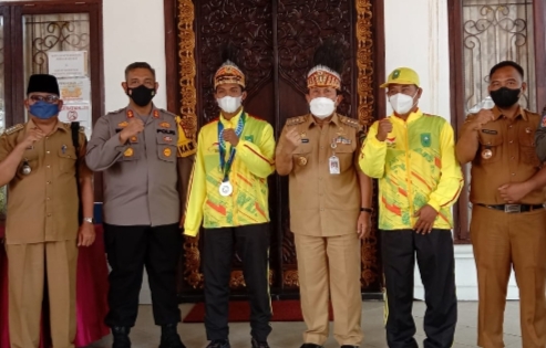 Atlet Rohul Raih Medali Emas Diajang Peparnas XVI Papua, Bupati Rohul Berikan Ucapan Selamat