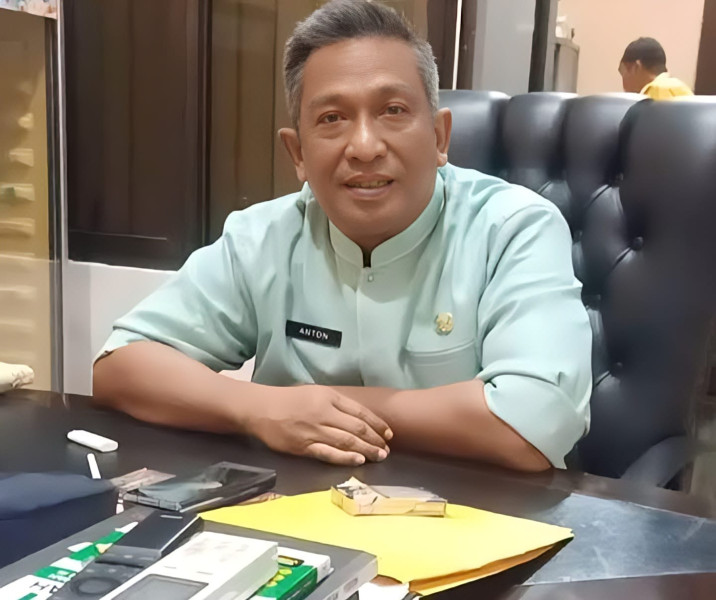 Respon Baik Kadis PUPR Adanya Laporan Dari Masyarakat Terkait Jalan Berlubang