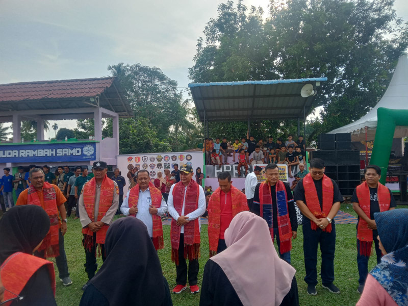 Buka Turnamen HPRS Cup VI: Wabup Rohul: Membangun Semangat Sepak Bola