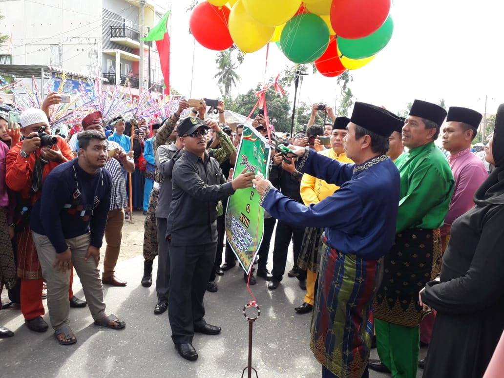 Pelepasan Pawai Ta'aruf MTQ Ke-XVIII Kabupaten Siak 2018 Resmi Dibuka Di Kecamatan Tualang