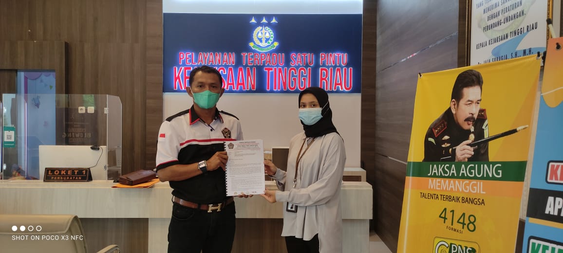 LSM Gempur Riau Resmi Laporkan Sekda Siak, Said Abidin dan Aben cs ke Kejati Riau