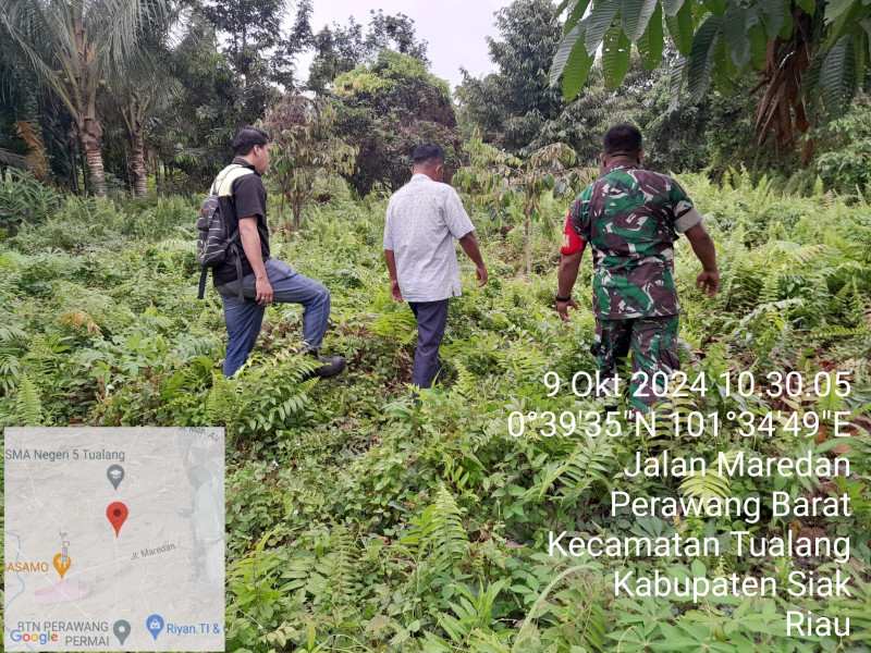 Bersama Warga, Sertu Venus Luberto Senantiasa Aktif Patroli Antisipasi Karhutla di Kelurahan Perawang