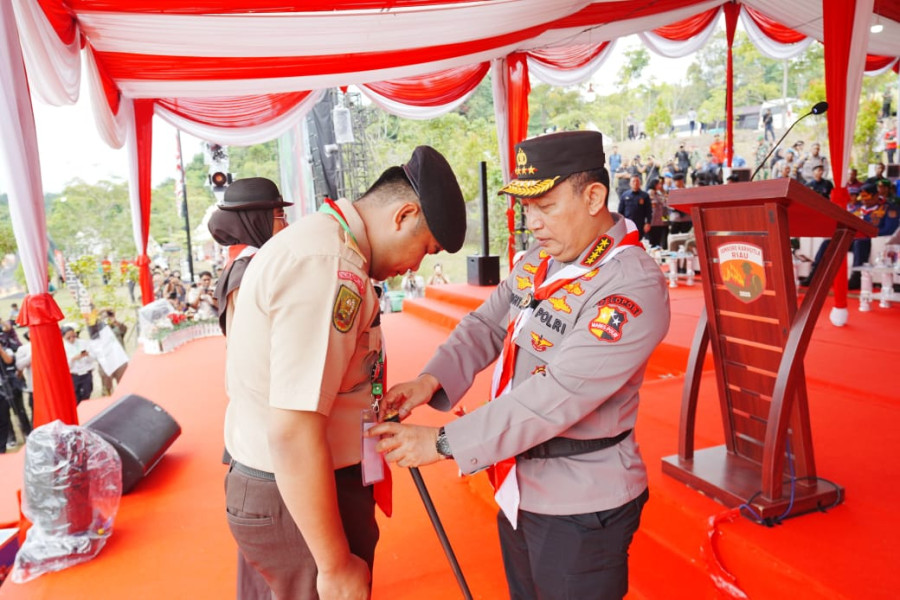 Kapolri Buka Jambore Karhutla Riau 2025: Hutan Kita Paru-Paru Dunia, Jangan Sampai Terbakar Lagi!