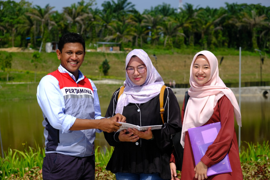 Ikhtiar PHR Majukan SDM Riau, Mulai Dari Magang Hingga Beasiswa
