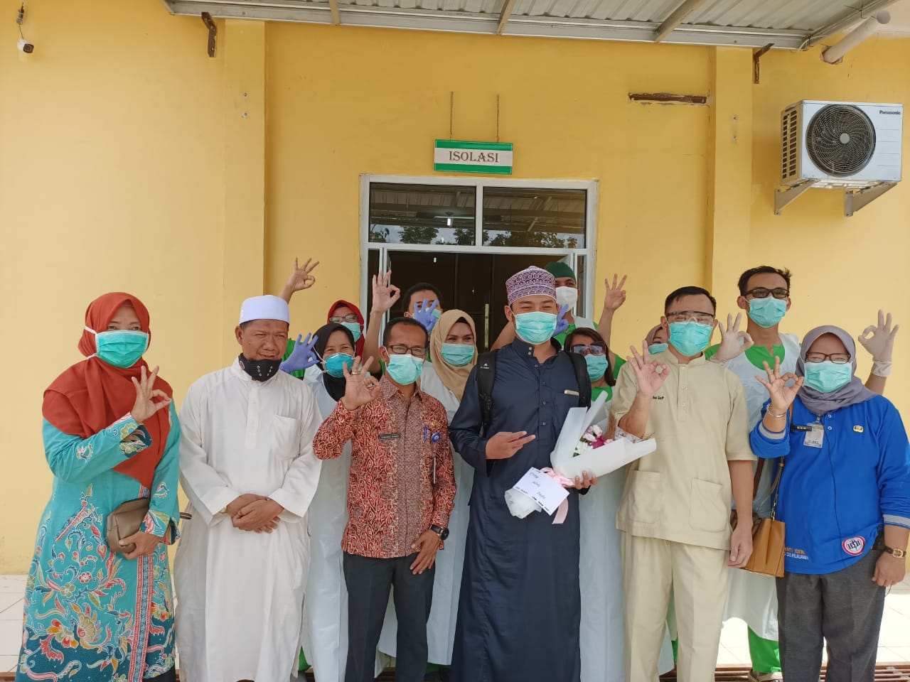 RSUD Selasih Melepas Kepulangan  Pasien Positif COVID-19 Klaster Magetan Sembuh