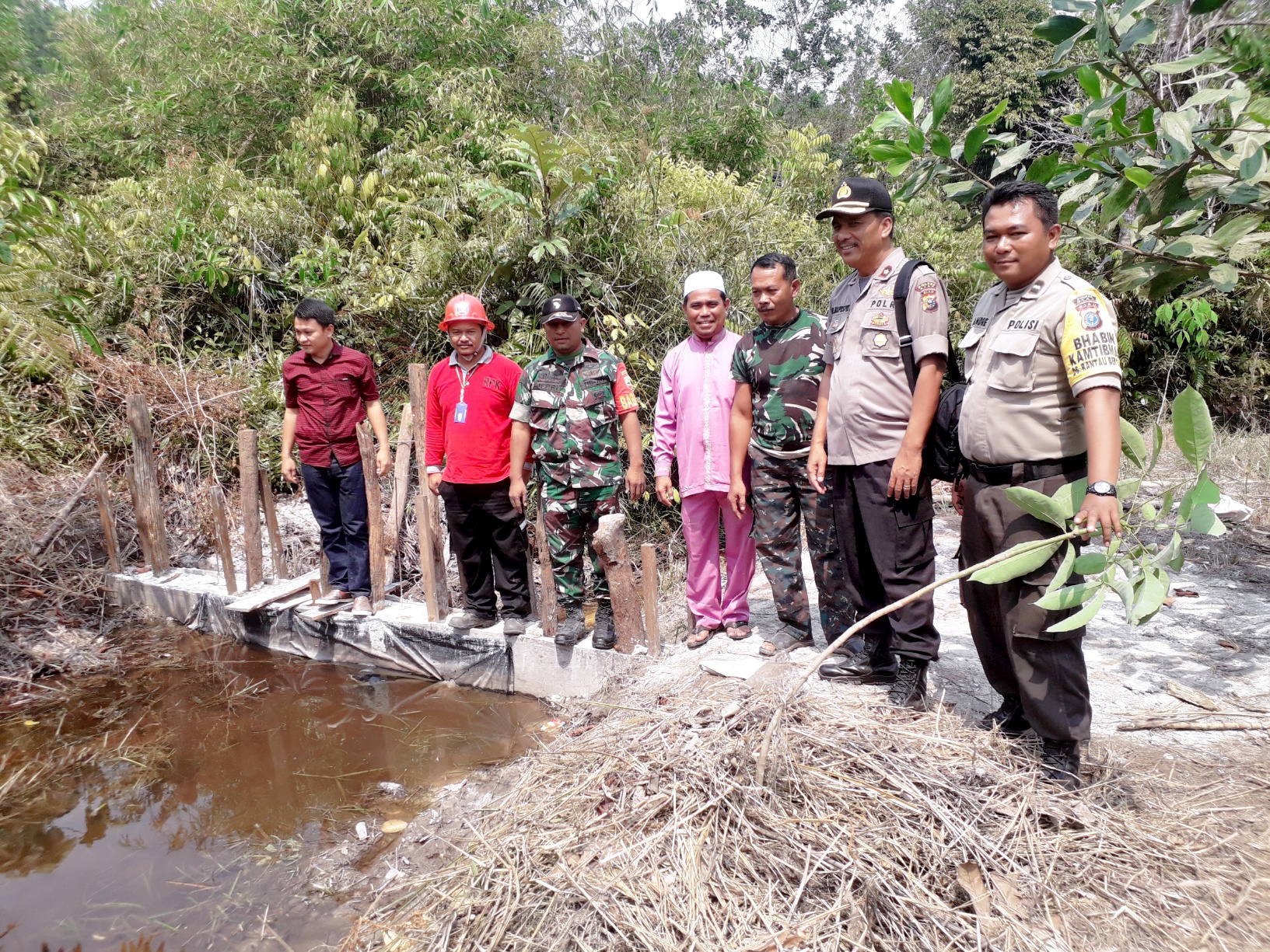 Antisipasi Karhutla, Kapolsek Minas Tinjau Kanal bloking Di Kampung Rantau Bertuah
