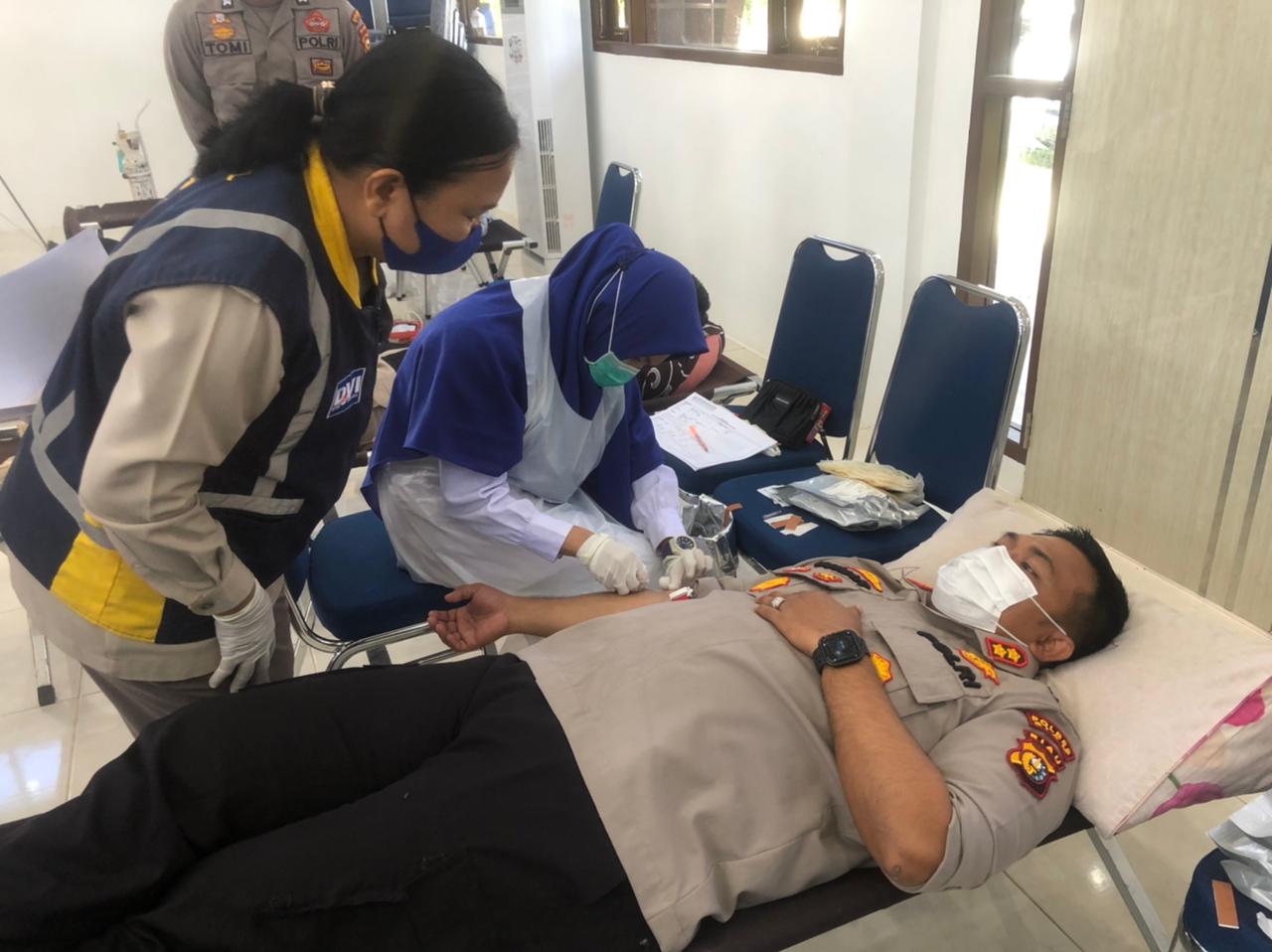 Bersempena Hari Bhayangkara Ke - 75, Polres Siak Gelar Donor Darah, Terkumpul 106 Kantong Darah