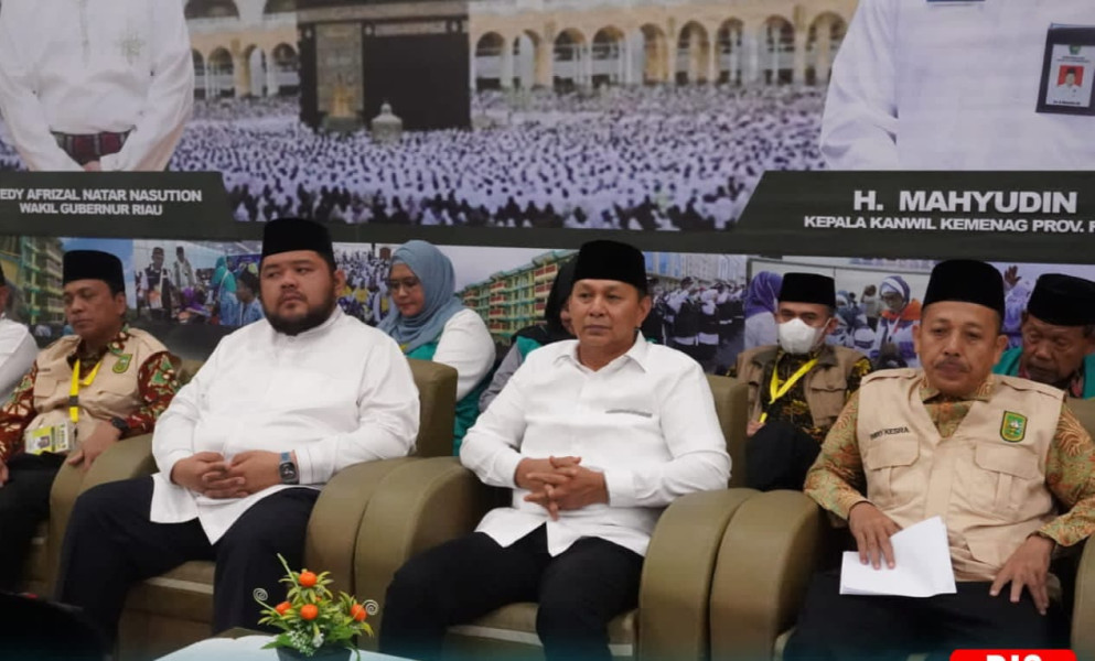 Sambut Kepulangan Jamaah Haji, Wabup Rohul: Jaga Semangat Ibadah & Sebarkan Kebaikan