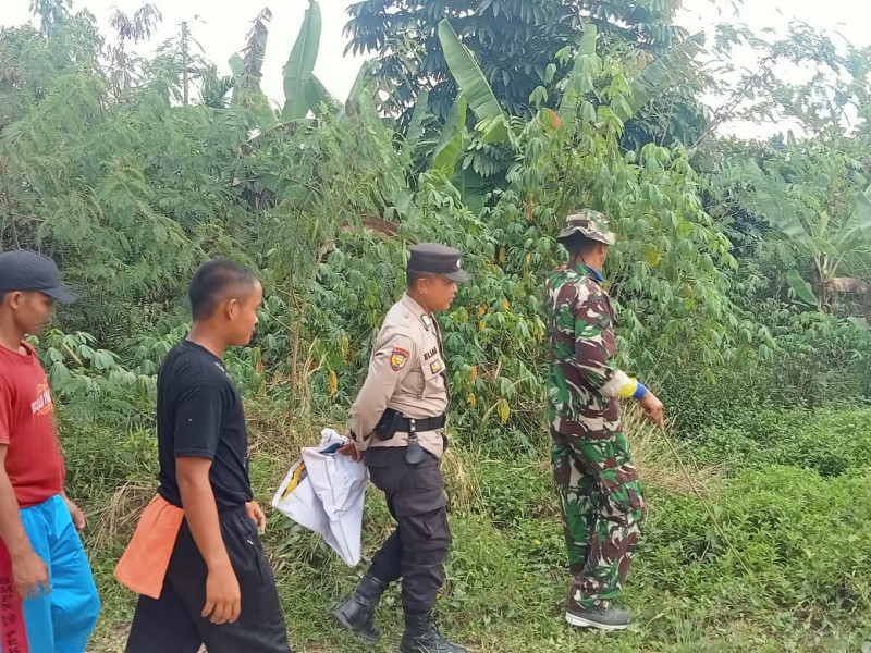 Babinsa Koramil 03/Minas Patroli Pencegahan Karhutla, Situasi Aman di wilayah Minas Timur