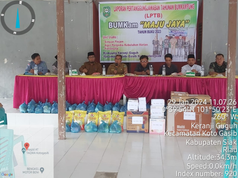 Anggota Koramil 04/Perawang Hadiri Kegiatan Laporan Pertanggungjawaban Tahunan Bumkam Maju Jaya di Kampung Keranji Guguh