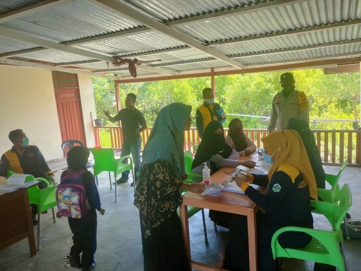 Untuk Masyarakat Umum, Polsek Kuala Kampar Kembali Lakukan Pengawalan Vaksinasi Covid-19