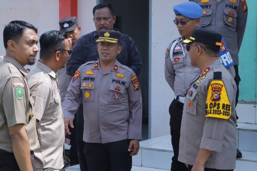 Pastikan Terlaksana Dengan Aman, Kapolres Inhu Pantau Lokasi PSU di Sei Lala