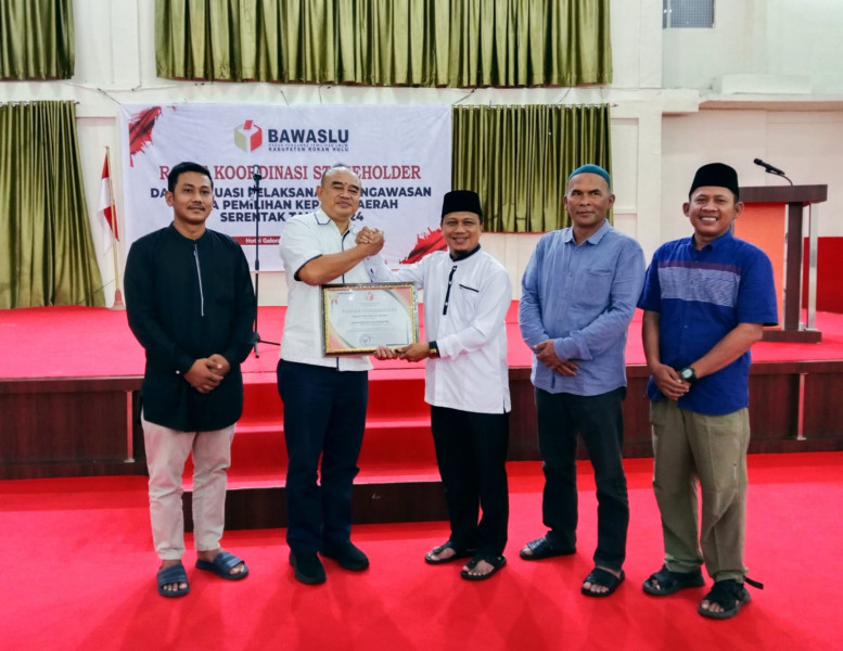 Bawaslu Rohul  Gelar Rapat Evaluasi Pengawasan Pilkada 2024 & Buka Puasa Bersama